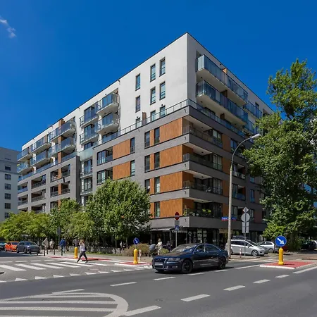 Apartmán Siedmiogrodzka With Balcony & Parking Wola By Renters