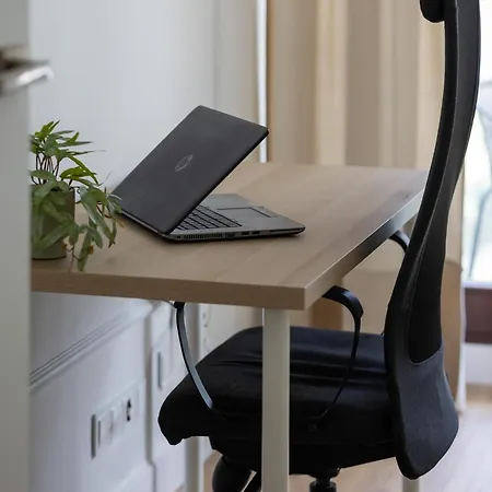 Siedmiogrodzka With Balcony & Parking Wola By Renters 아파트 *