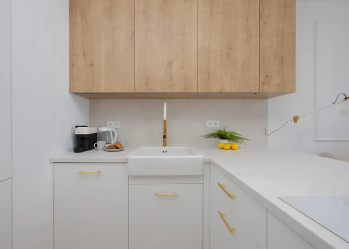 شقة Siedmiogrodzka With Balcony & Parking Wola By Renters *