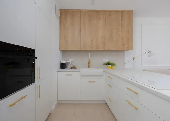 شقة Siedmiogrodzka With Balcony & Parking Wola By Renters *