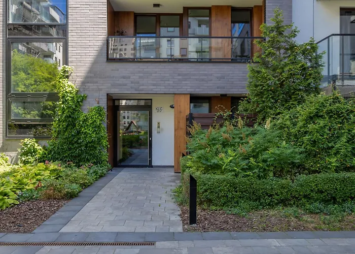 Siedmiogrodzka With Balcony & Parking Wola By Renters * وارسو